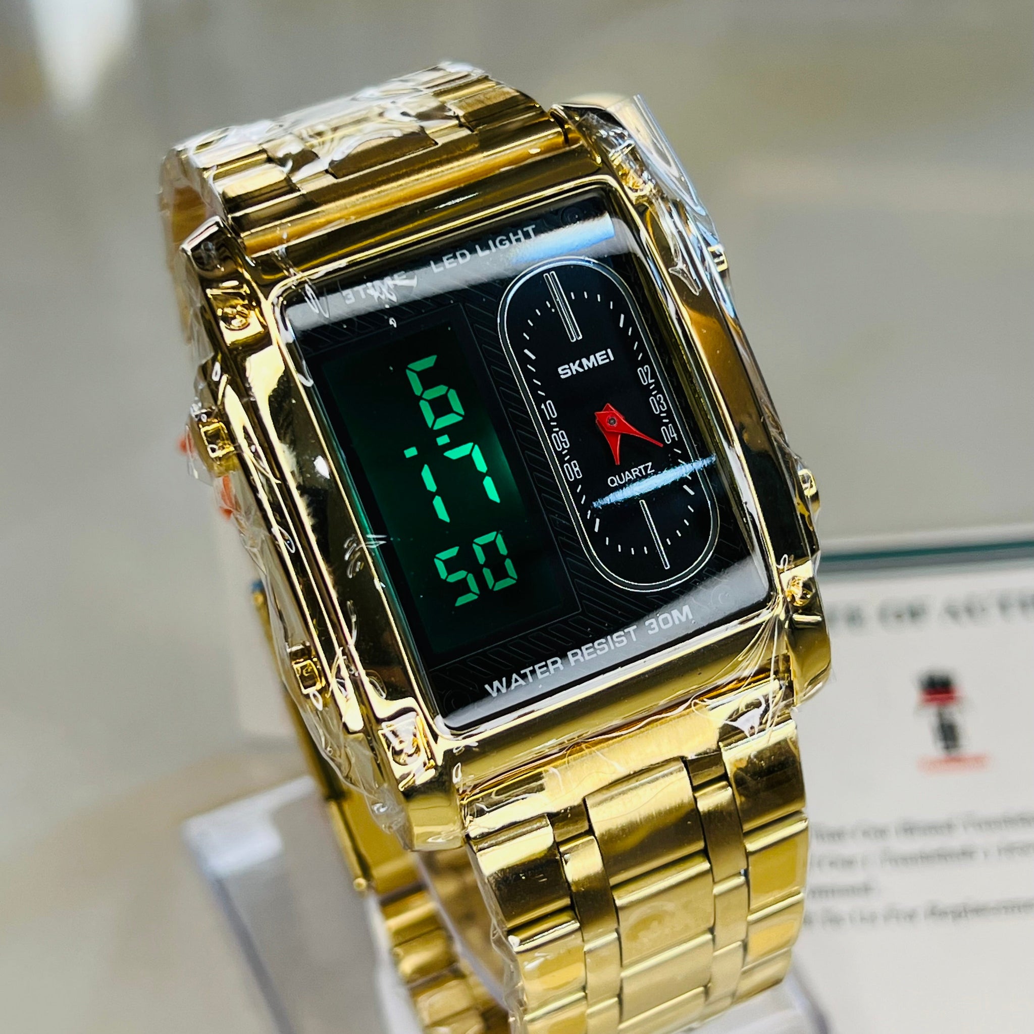 Skmei 3 Time Gold Watch