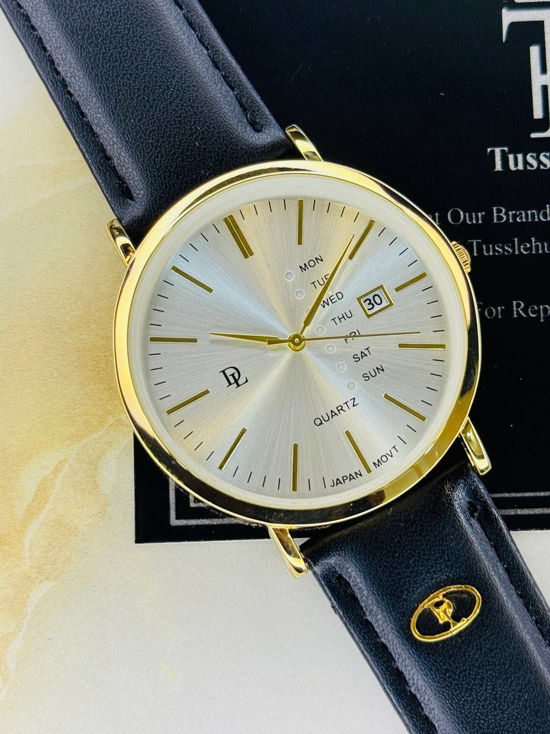 DL Mentor Premium Day Date Watch