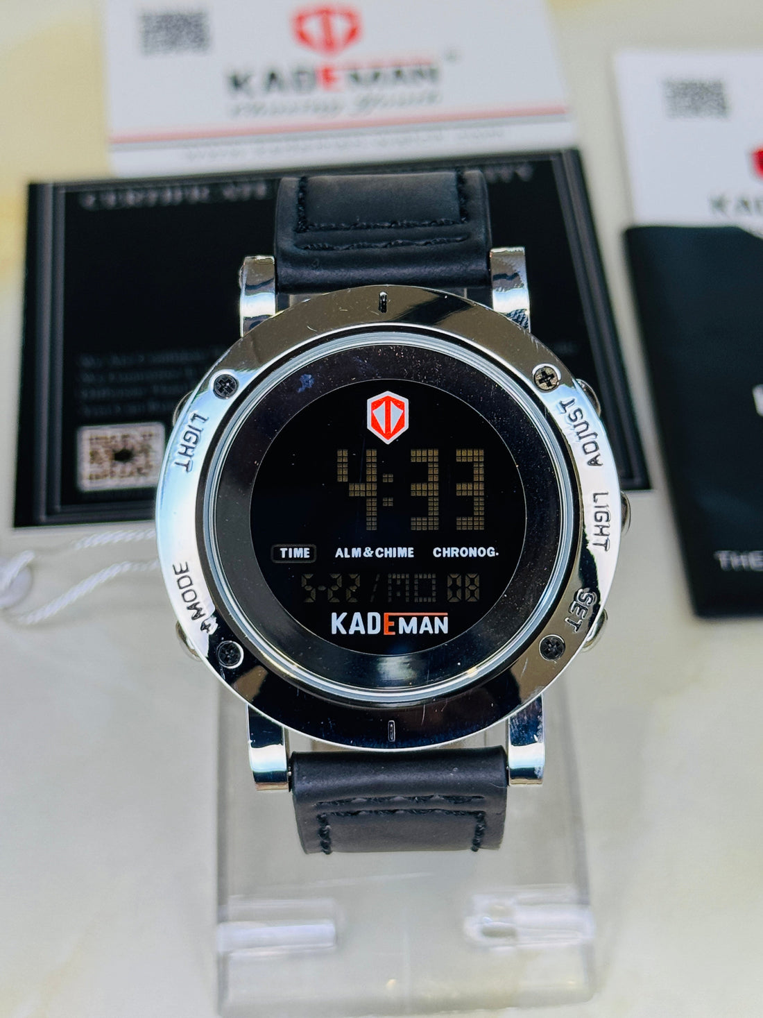 Kademan Black Silver Digital Watch