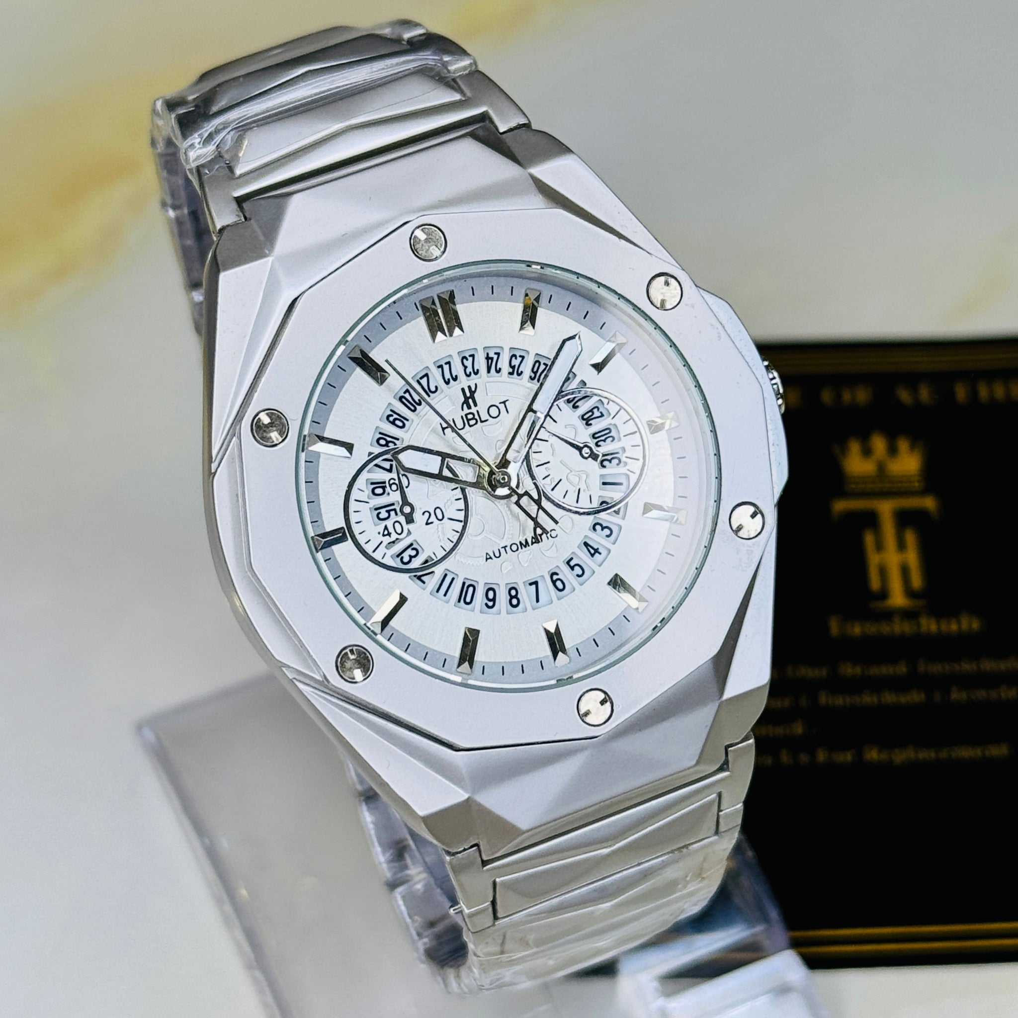 Silver Prism Chain Strapped Hologram Dial Hublot Watch
