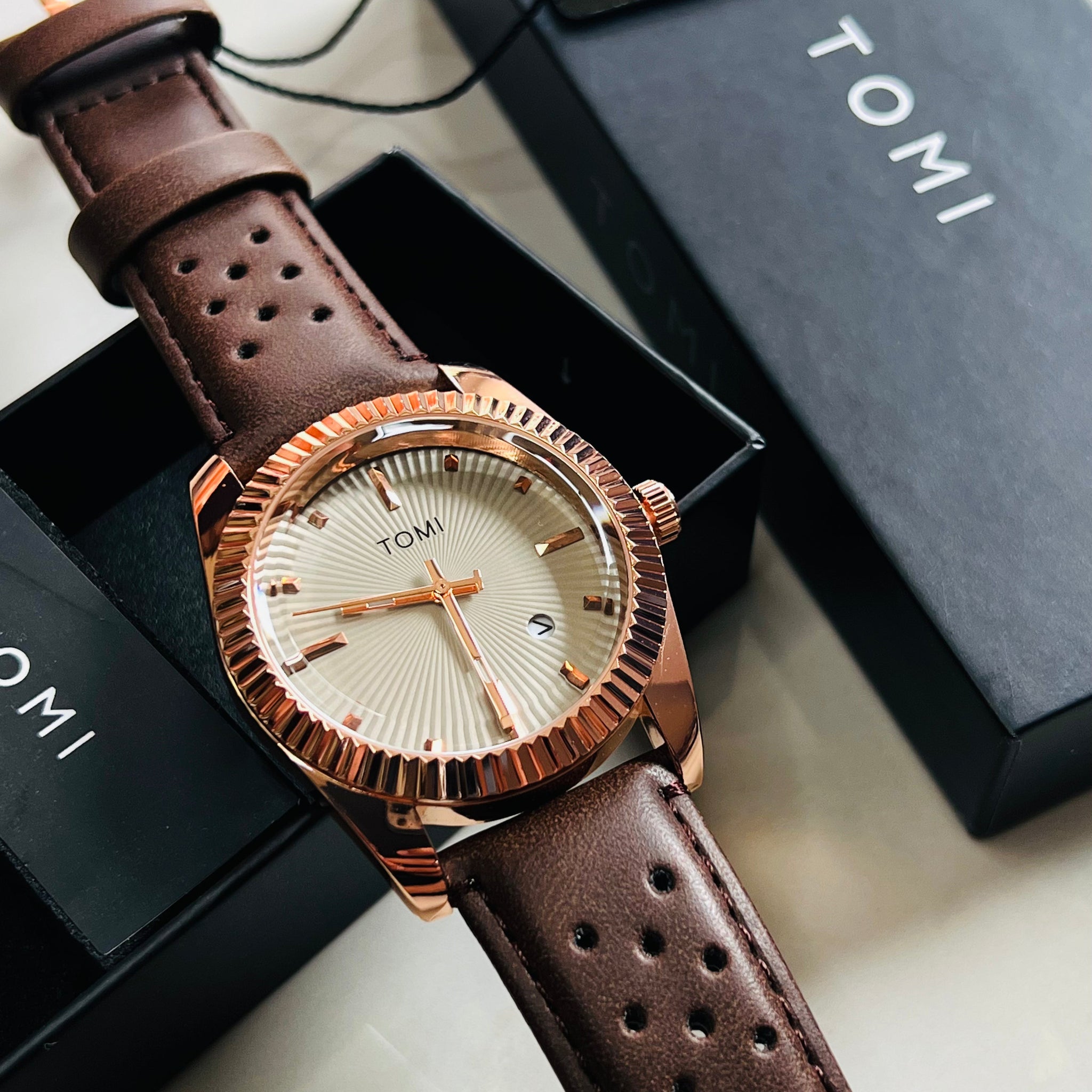 Tomi Brown Gold Jaguar Dial Watch