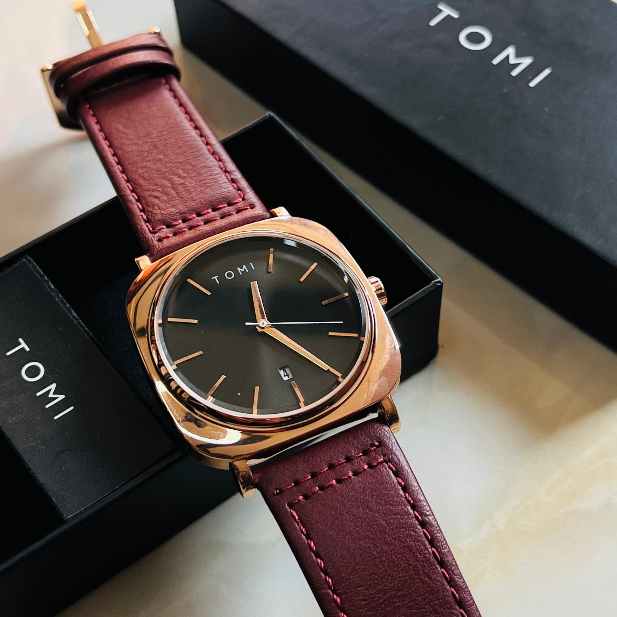 Tomi Coffee Gold Business Class Watch