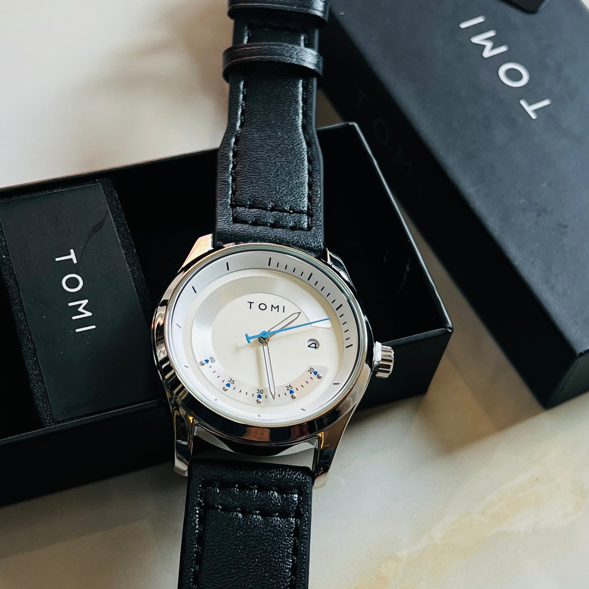 Tomi Black Silver Royal Dial Watch